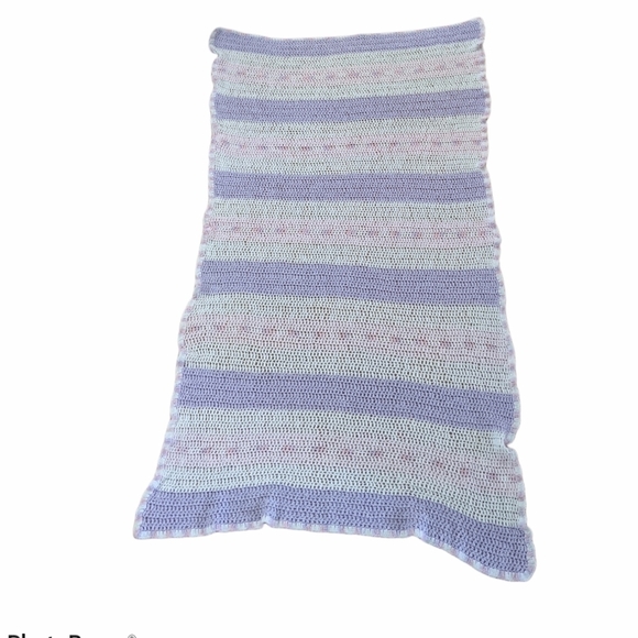 HANDMADE hand knit crochet baby blanket 32”x54” - Picture 4 of 5